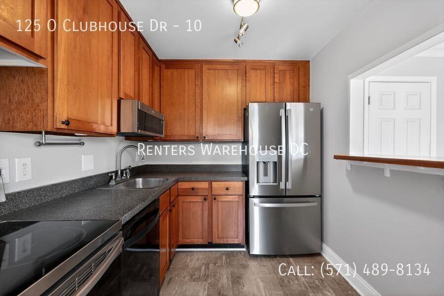 125O Clubhouse Dr Sw #10 - Photo 5 of 18