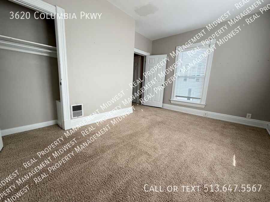 3620 Columbia Pkwy - Photo 6 of 17