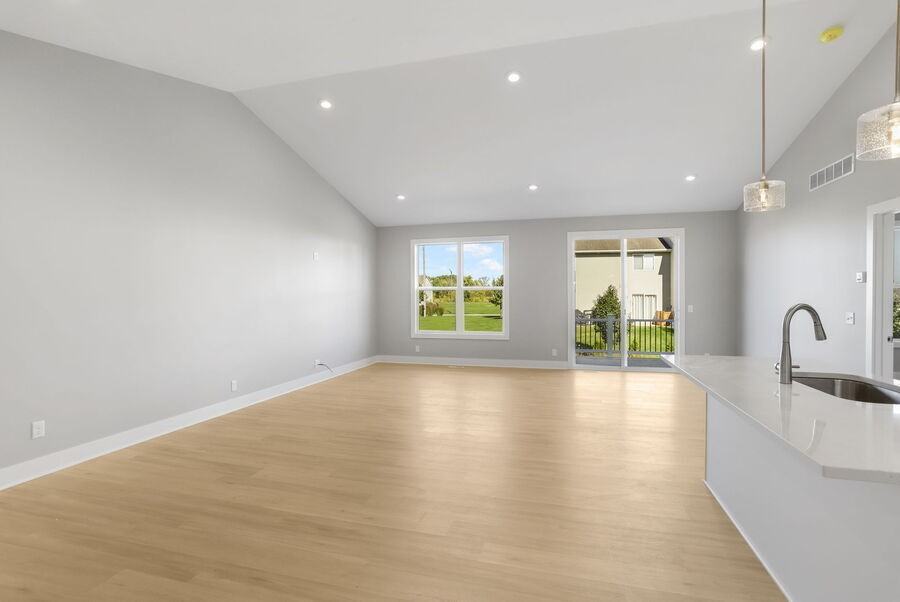 11909 Smithfield Dr - Photo 6 of 21