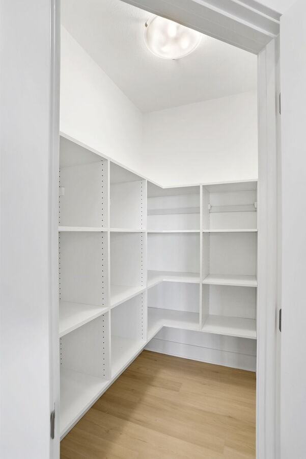 11909 Smithfield Dr - Photo 7 of 21