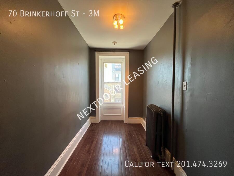 70 Brinkerhoff St #3M - Photo 5 of 7