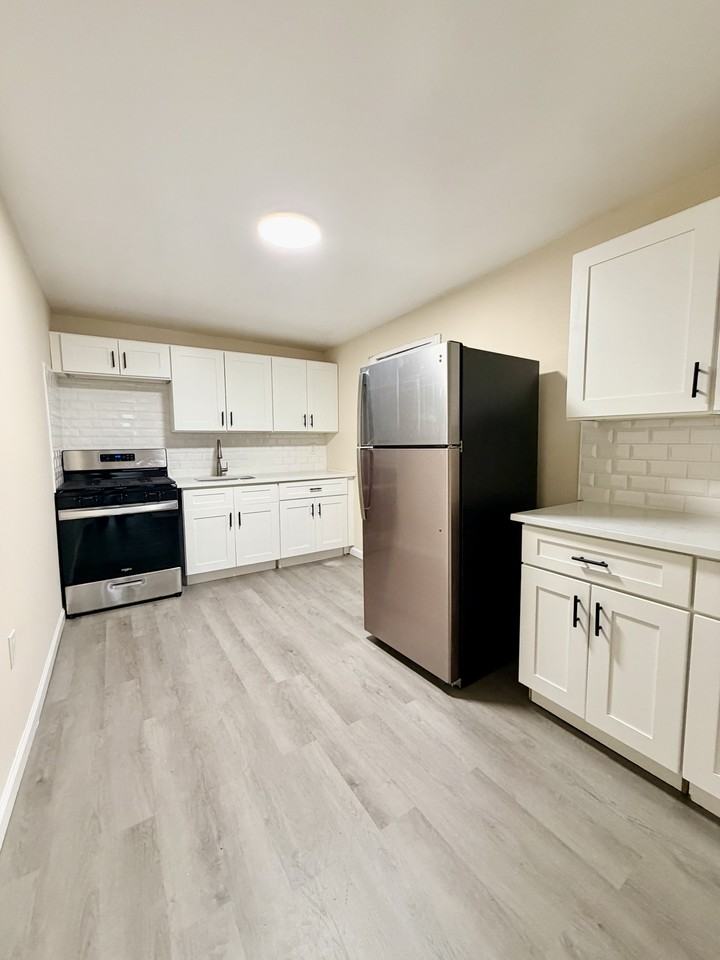 1920 Brunner St - Photo 2 of 19