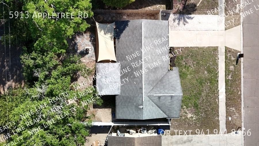 5913 Appletree Rd - Photo 5 of 50