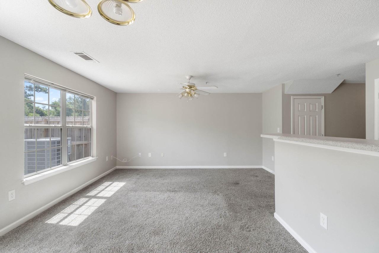 183 Swaying Pine Ct #337 - Photo 7 of 33