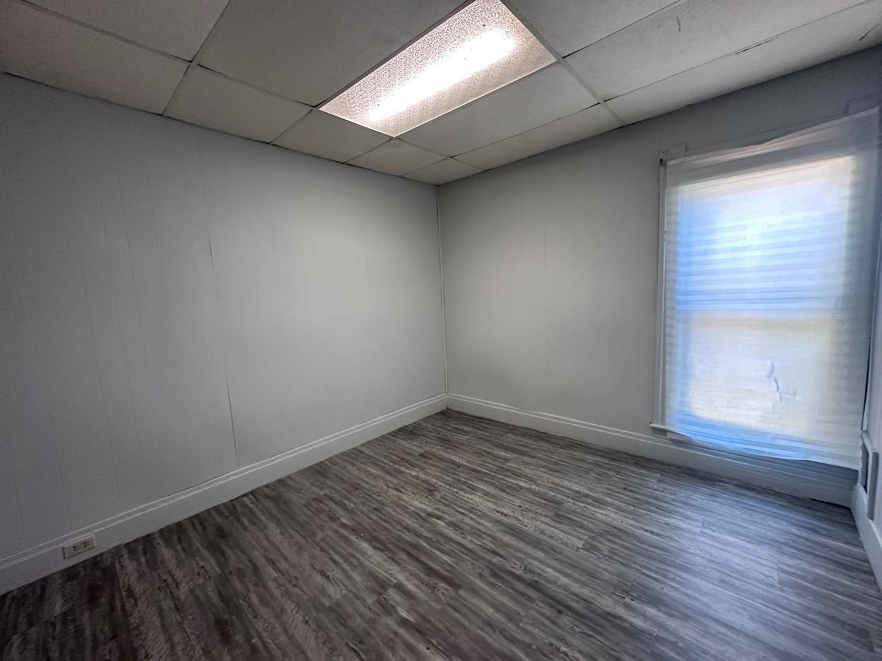 610 Harmon St - Photo 2 of 15