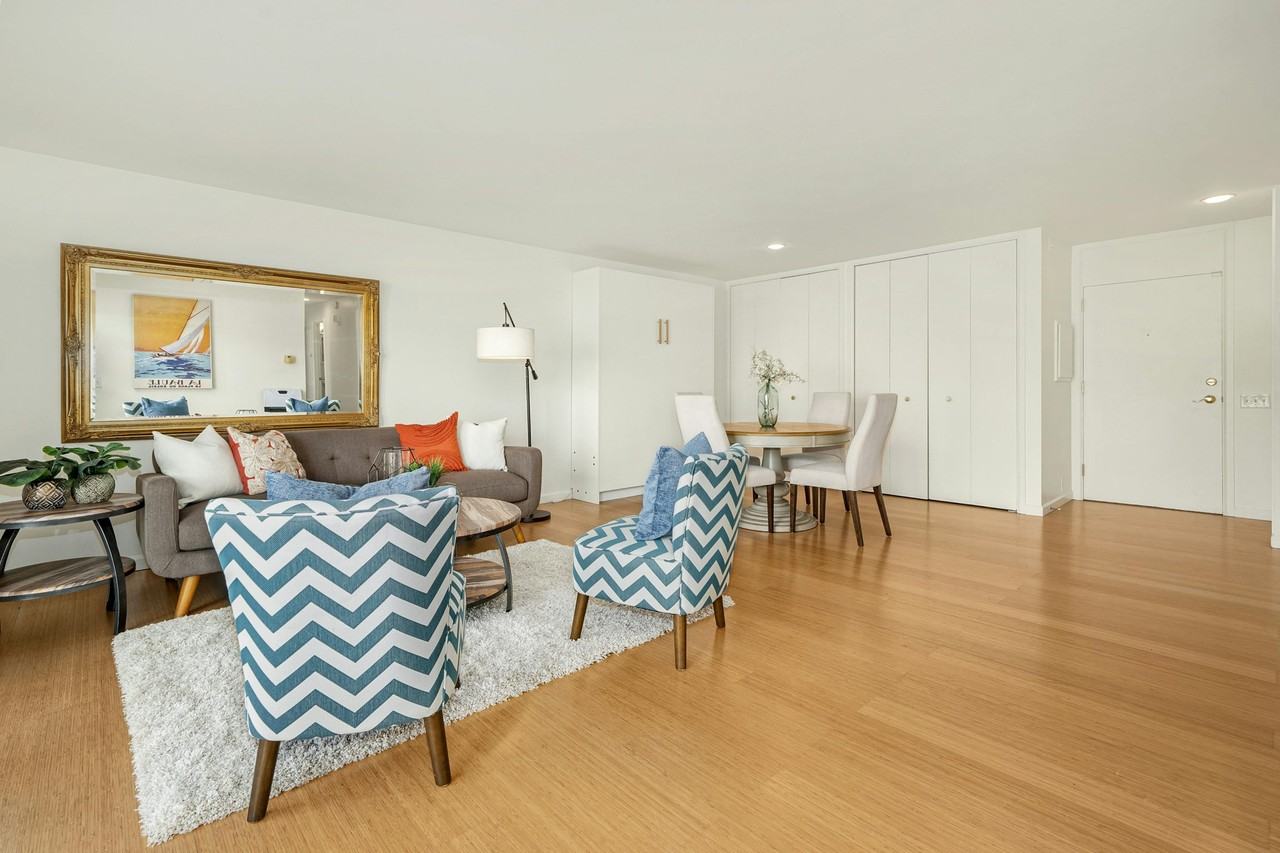 6333 Lake Washington Blvd Ne #307 - Photo 4 of 32
