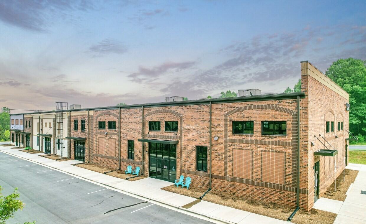 136 Waxhaw Pkwy #C - Photo 4 of 22