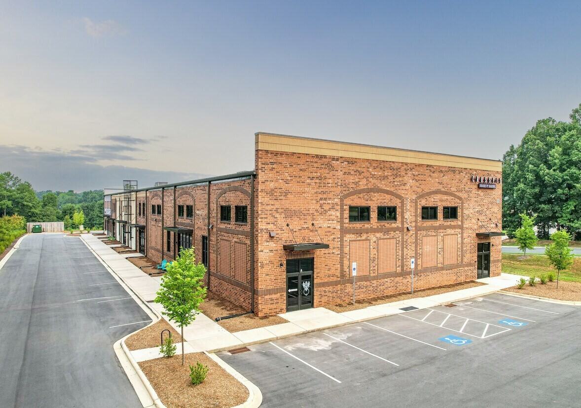 136 Waxhaw Pkwy #C - Photo 6 of 22