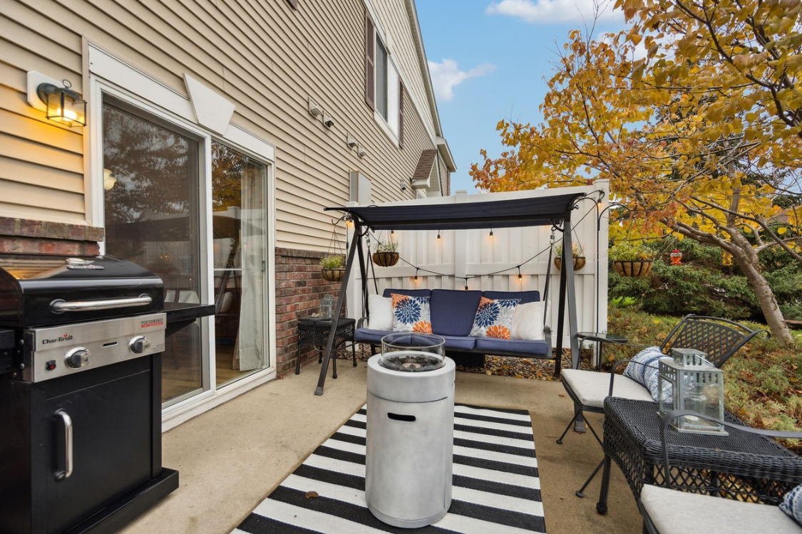 18422 Lafayette Way - Photo 3 of 28