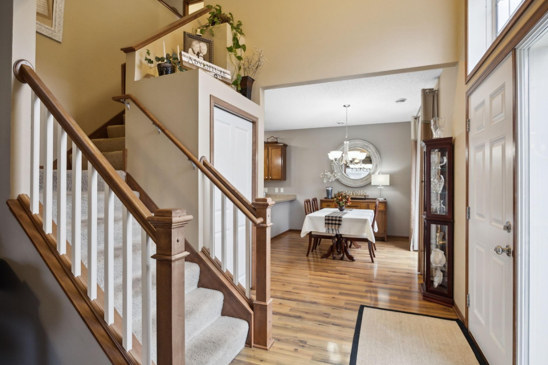 18422 Lafayette Way - Photo 4 of 28