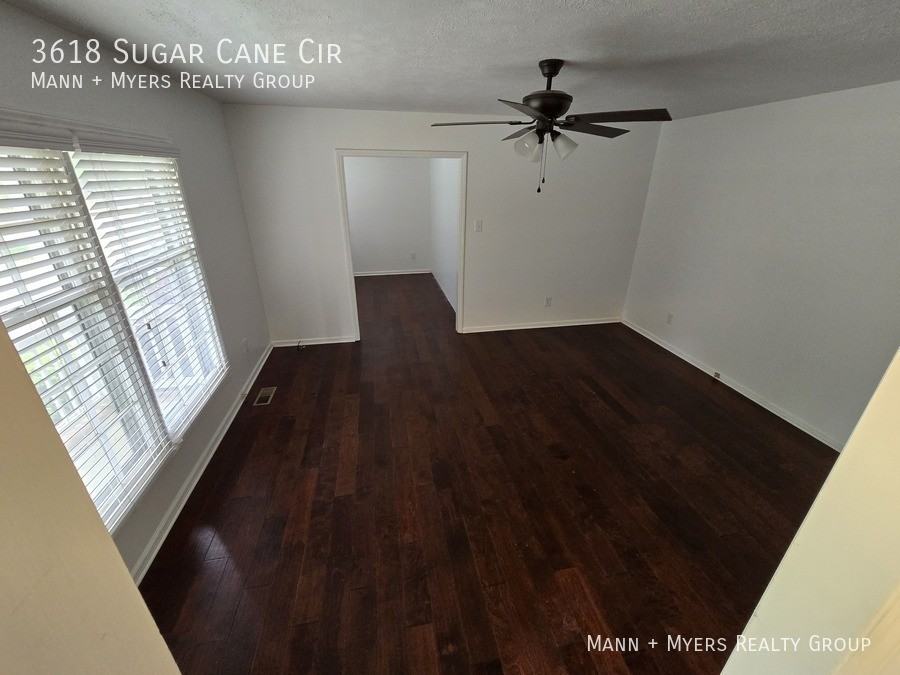 3618 Sugar Cane Cir - Photo 4 of 41