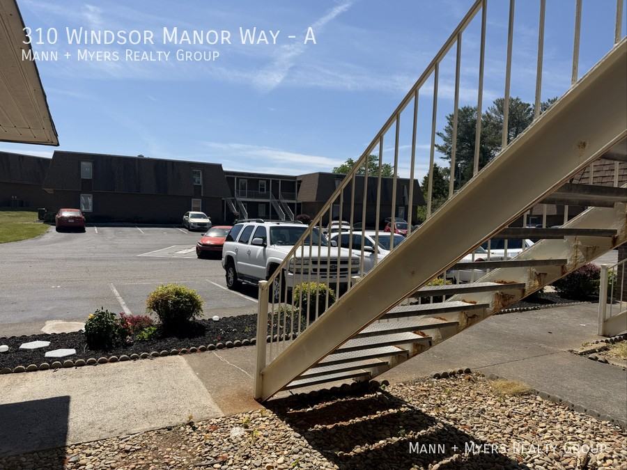310 Windsor Manor Way #A - Photo 2 of 15