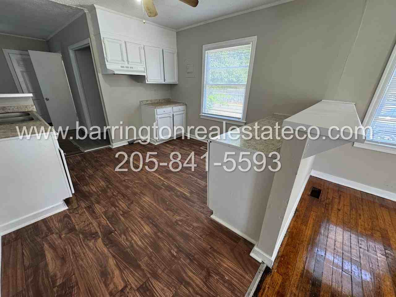 1340 Pineview Rd - Photo 3 of 7