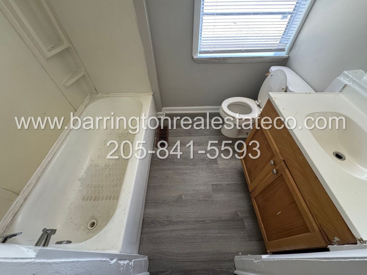 1340 Pineview Rd - Photo 6 of 7