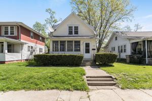 featured image of 1206 Johnson St