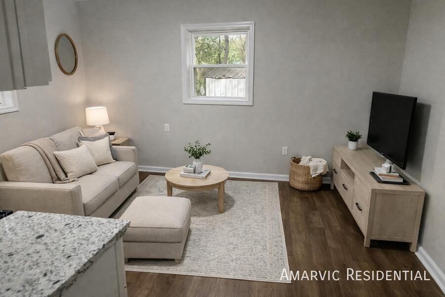 5303 Birch Rd - Photo 2 of 11