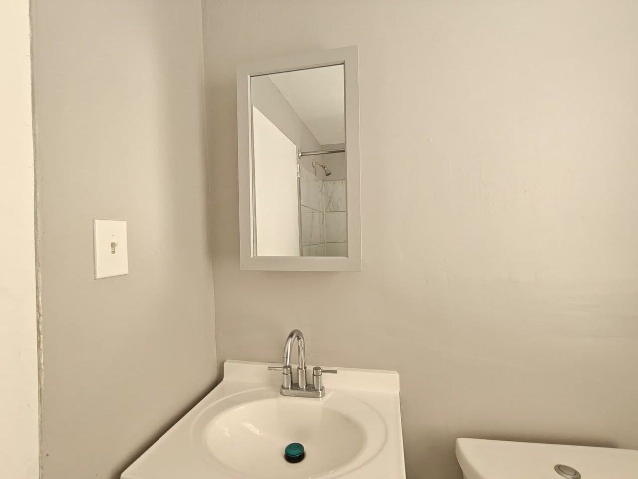 6770 Blakemore St #B2 - Photo 6 of 8