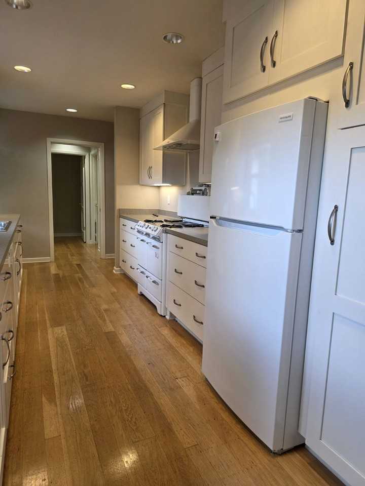 1545 Brookside Dr #1 - Photo 7 of 22