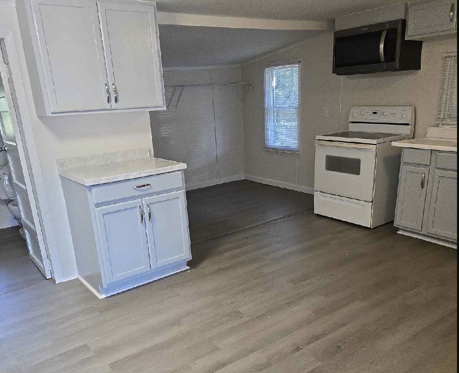 3610 Tumolo Ct #1 - Photo 7 of 13