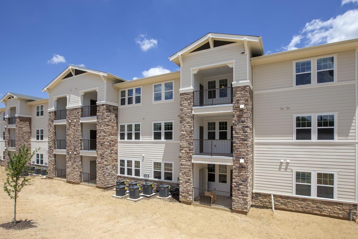 Parkdale - Photo 6 of 41