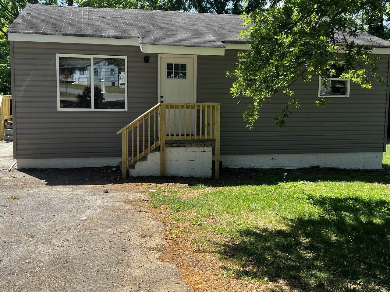 5201 Tanner St #1 - Photo 6 of 10