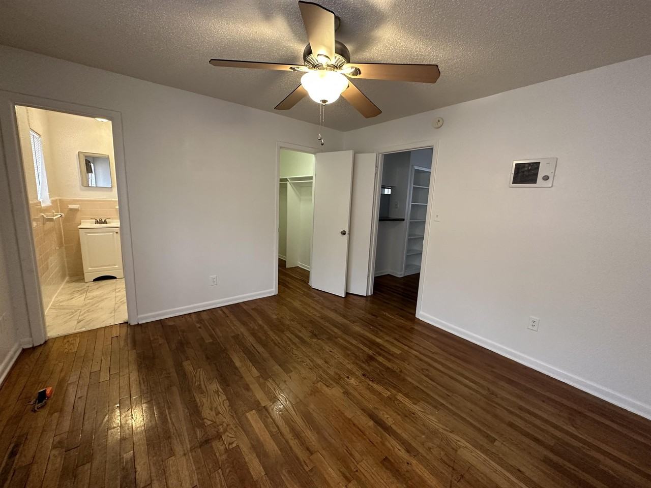 Crawford (4921) - Photo 5 of 21