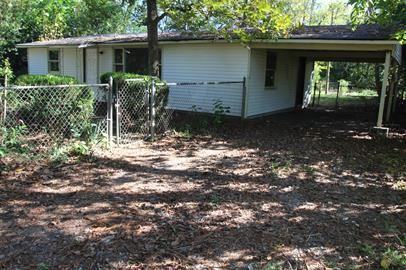 Roosevelt Avenue 1002 E - Photo 2 of 12