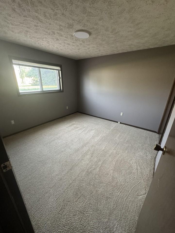 832 Flats - 622 N Colorado Ave - Photo 7 of 19