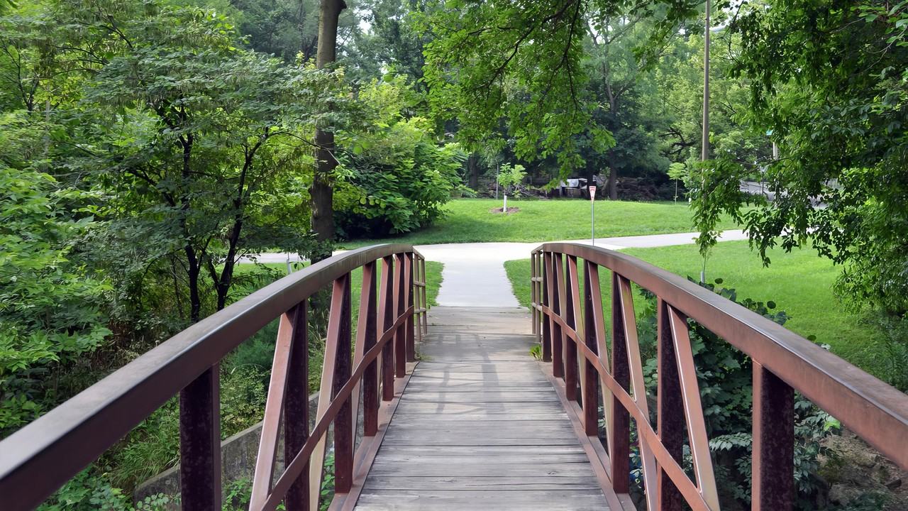 5914 East Washington Street - Photo 6 of 13