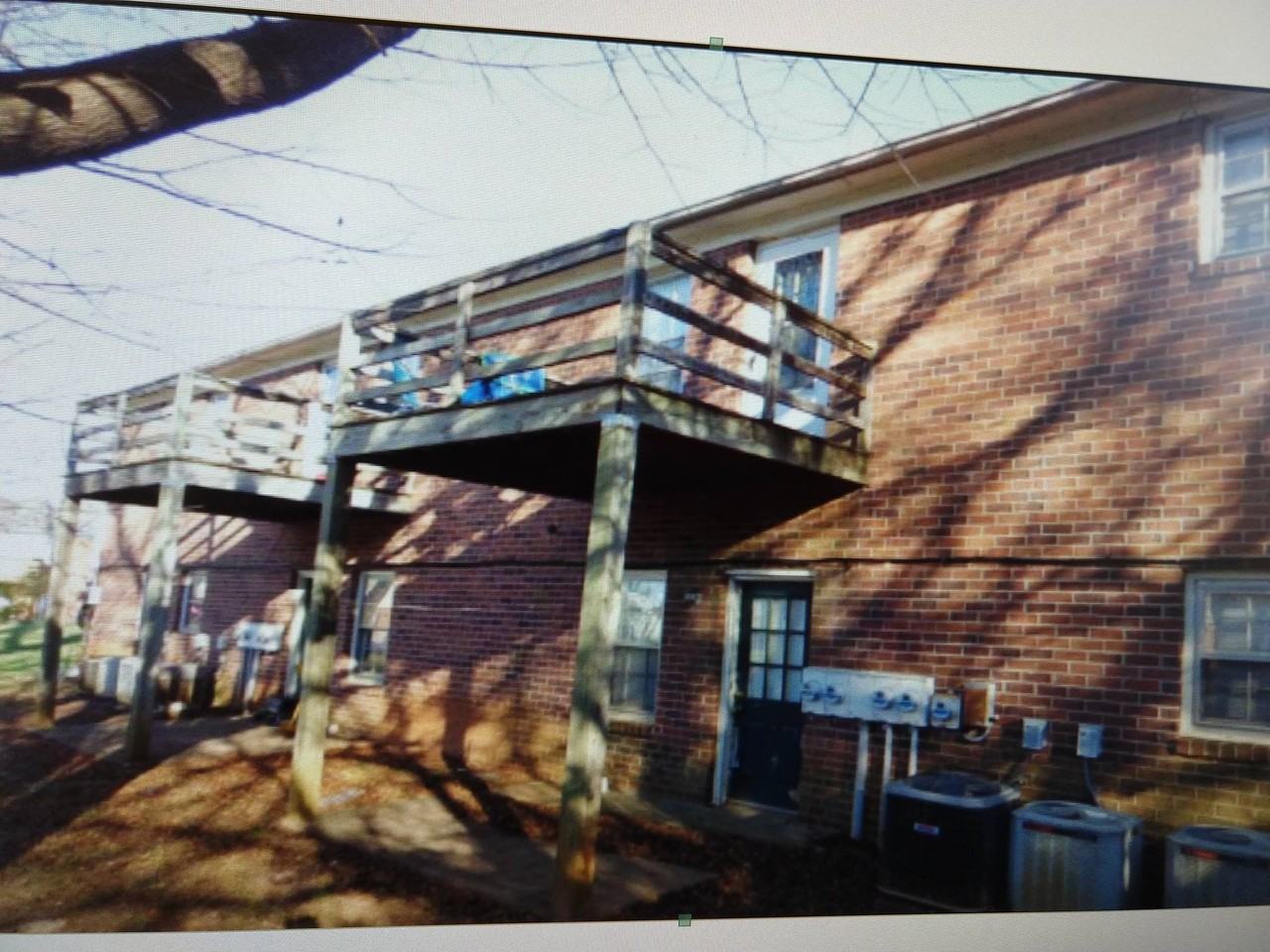 73 Blue Drive - Photo 2 of 3