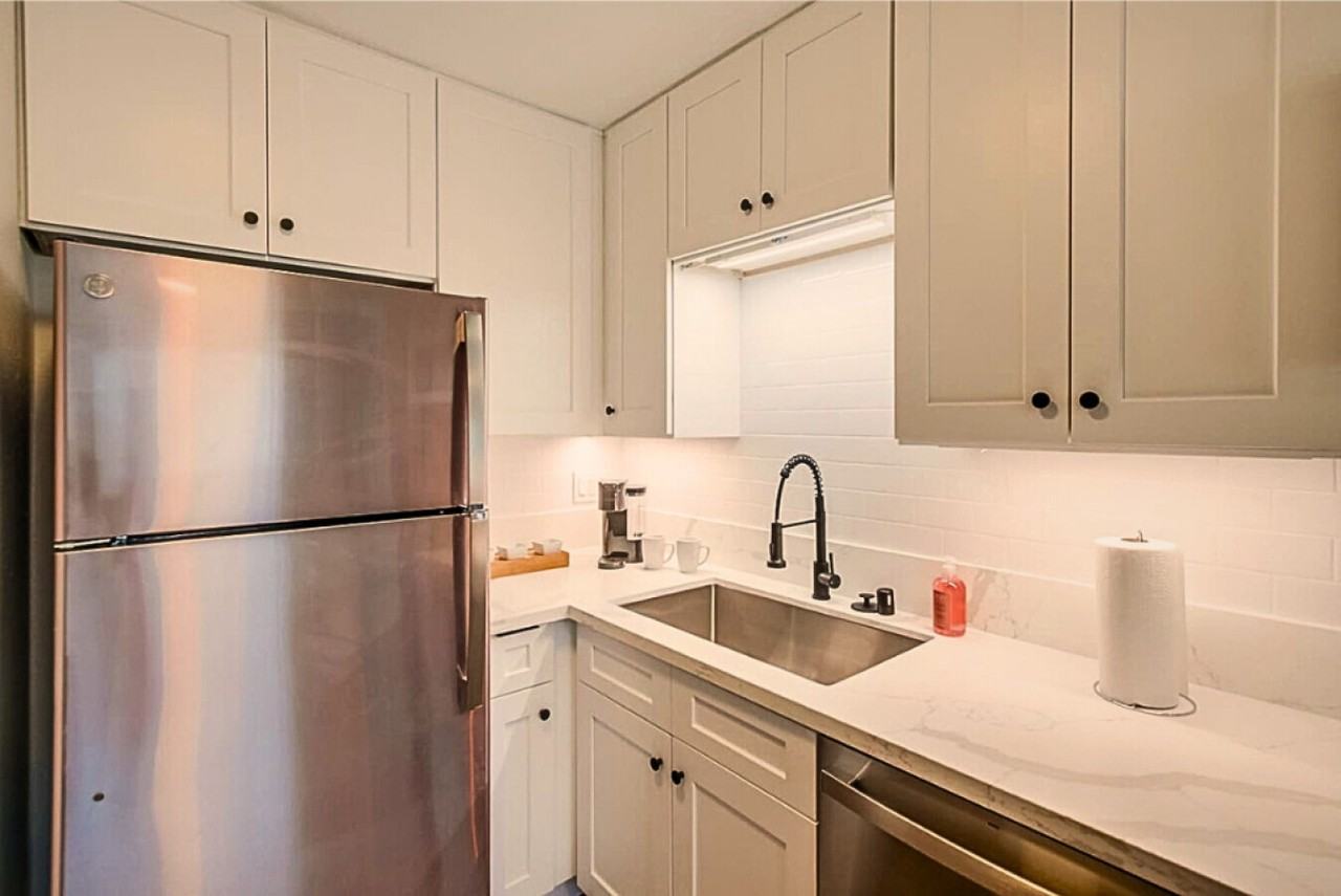 4142 44th Street - Photo 6 of 21