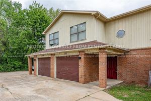 featured image of 686 W Martha Dr