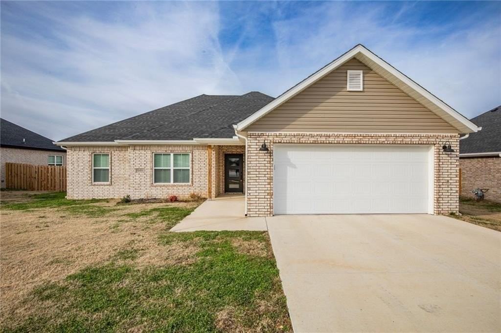 949 Cook Ln - Photo 2 of 21