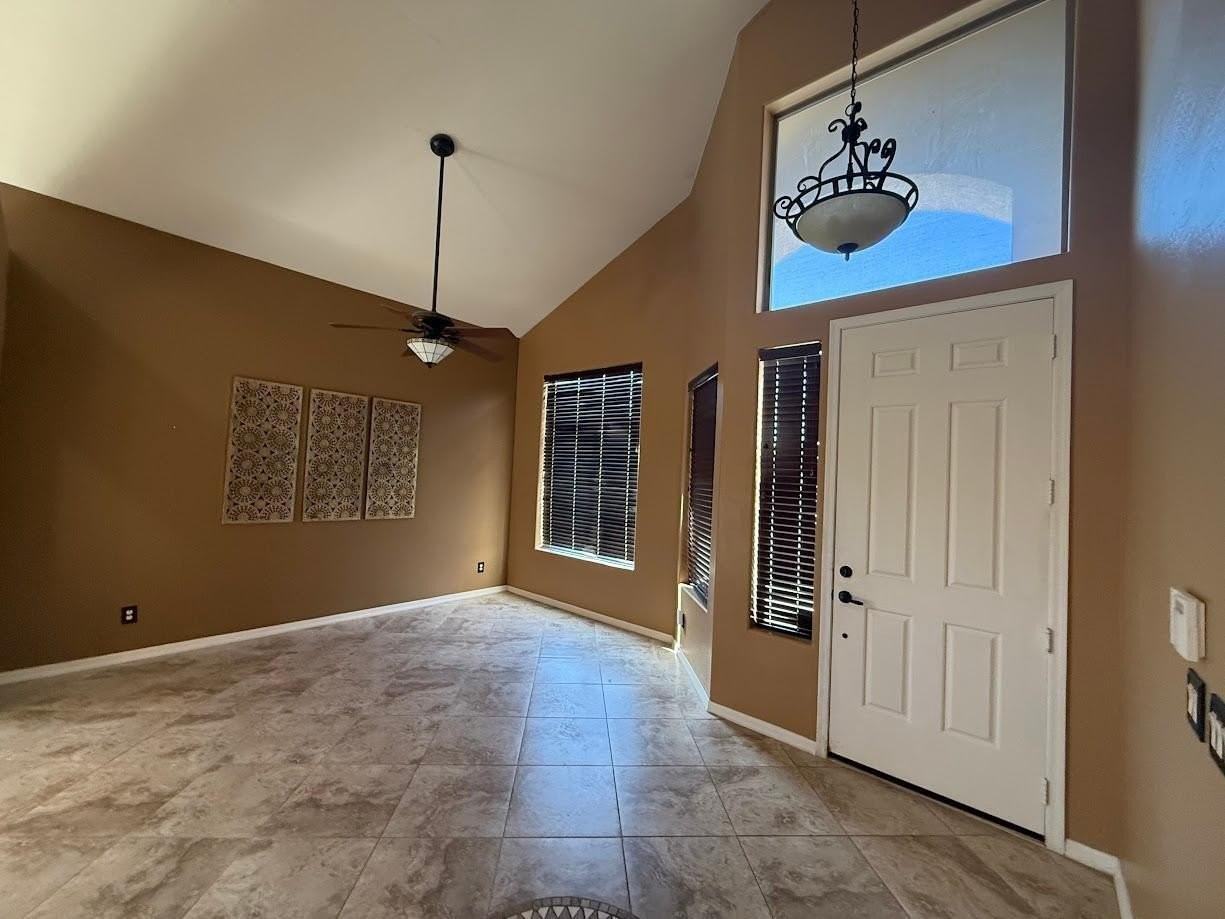 6602 W Molly Ln - Photo 2 of 34