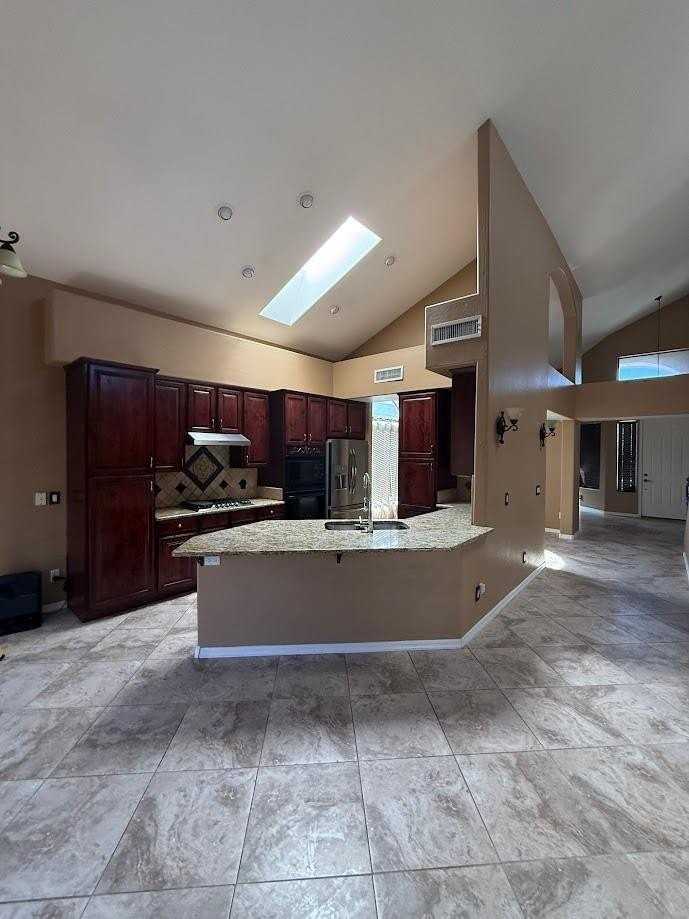 6602 W Molly Ln - Photo 6 of 34