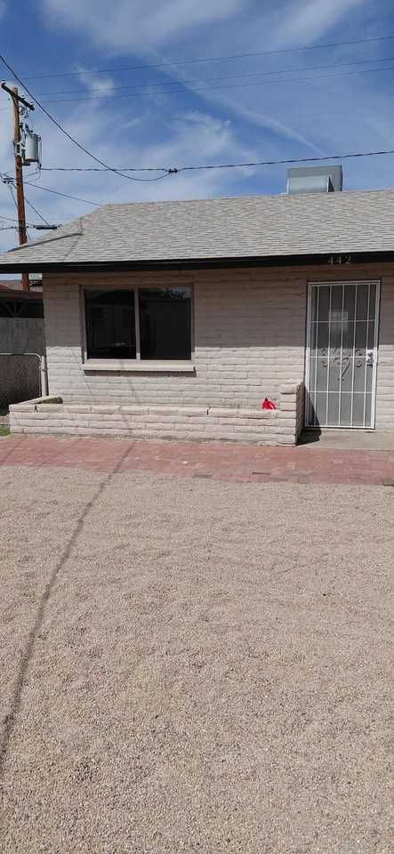 442 S Hobson - Photo 2 of 8