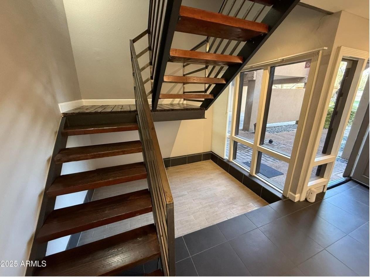 7931 E San Miguel Ave #8 - Photo 3 of 26