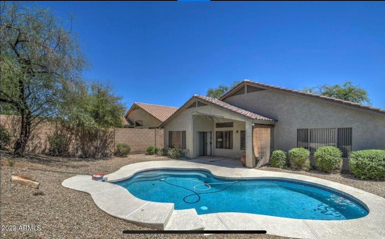 1838 W Brookwood Ct - Photo 5 of 19