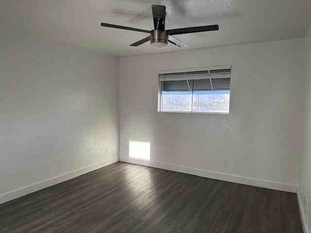 18202 N Cave Creek Rd #209 - Photo 6 of 12