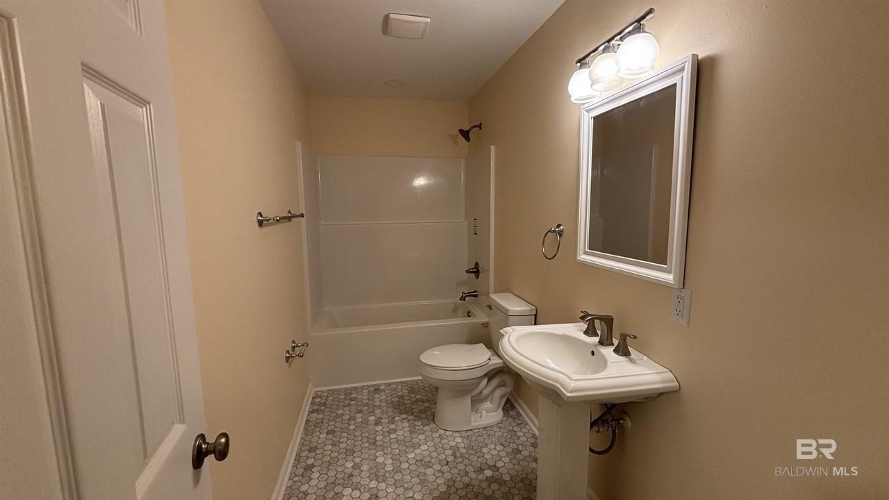 7251 Pinehill Rd - Photo 7 of 14