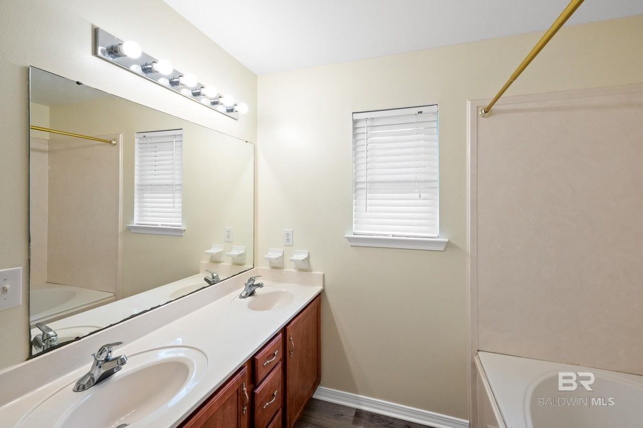 25930 Overton Dr - Photo 6 of 21