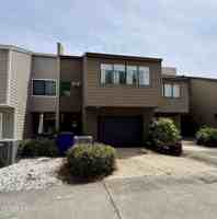 featured image of 300 Cherry St #4