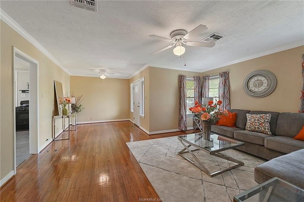 4300 Milam St - Photo 4 of 21