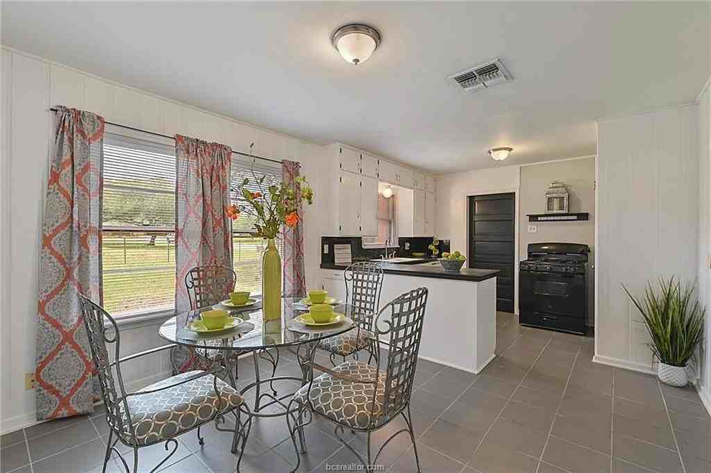 4300 Milam St - Photo 7 of 21