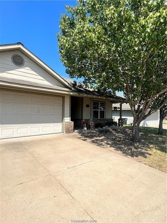 3933 Tranquil Path Dr - Photo 2 of 17