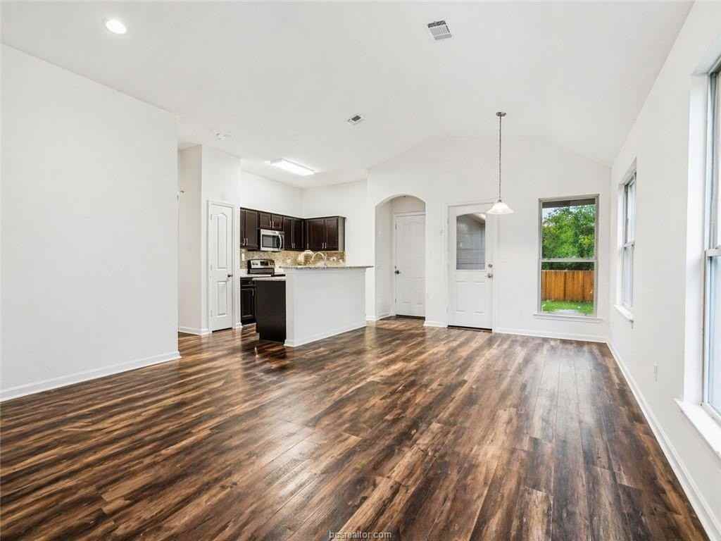 2847 Messenger Way - Photo 4 of 6