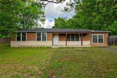 2304 Staunton Dr - Photo 1 of 1