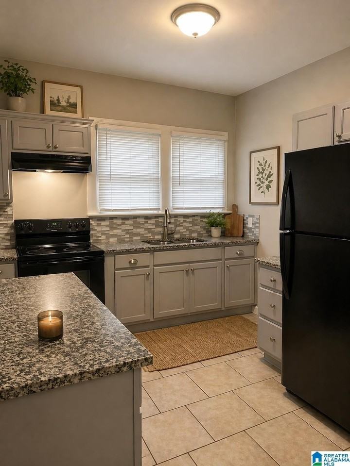 1731 Exeter Ave - Photo 5 of 18