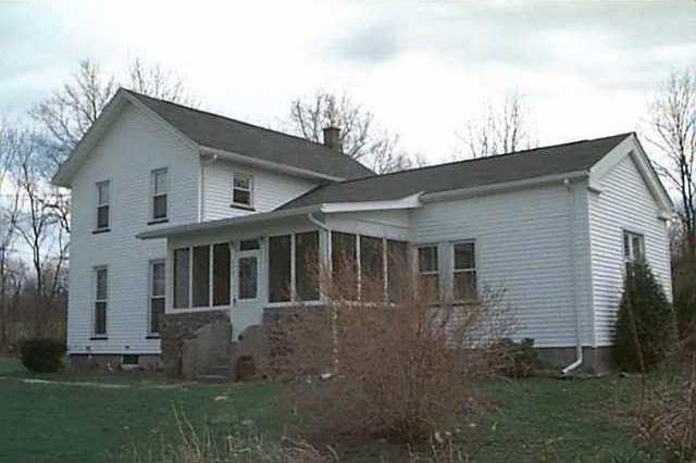 609 Stony Point Rd - Photo 2 of 16