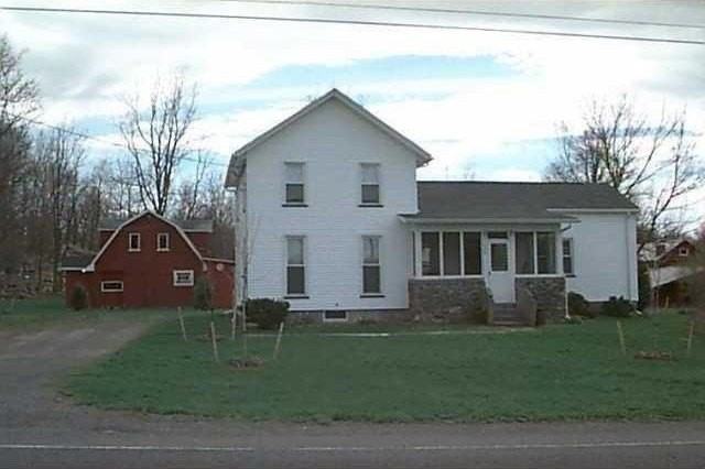 609 Stony Point Rd - Photo 3 of 16